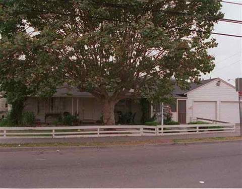 13241 Doolittle Dr, San Leandro, CA 94577 photo 1