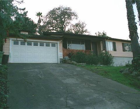 911 Oak St, Lafayette, CA 94549 photo 1