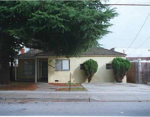 20680 Forest Ave, Castro Valley, CA 94546 photo 1