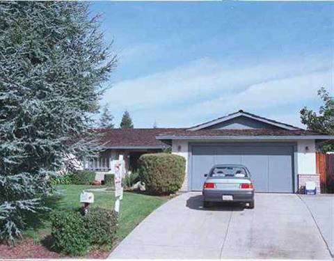 5251 Phillips Pl, Concord, CA 94521 photo 1