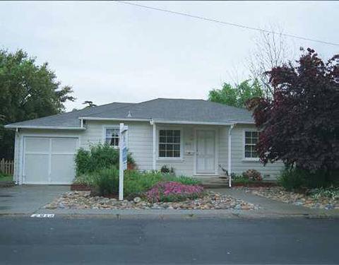 2013 Beach St, Concord, CA 94519 photo 1