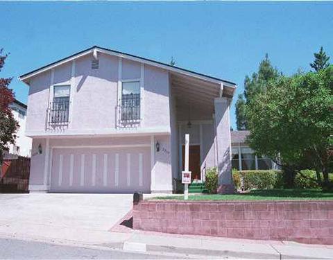 2219 Yellowstone Dr, Martinez, CA 94553 photo 1