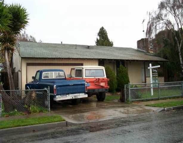 28396 Thackeray Ave, Hayward, CA 94544 photo 1