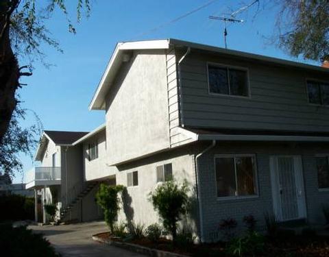 2044 Aldengate, Hayward, CA 94545 photo 1