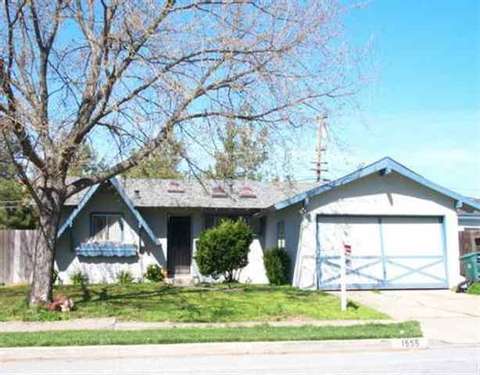 1555 Glazier Dr, Concord, CA 94521 photo 1