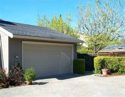 742 Augusta Dr, Moraga, CA 94556 photo 1
