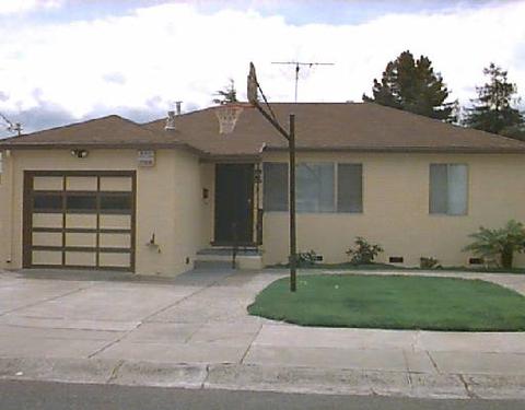 1051 Midway Ave, San Leandro, CA 94577 photo 1