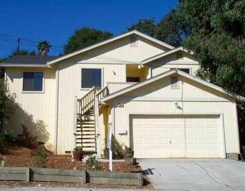 2340 Martinez Ave, Martinez, CA 94553 photo 1