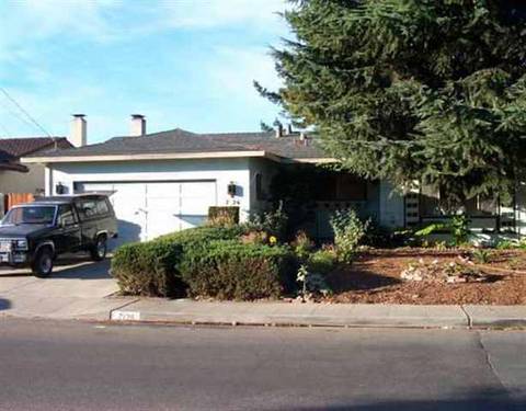 7126 York Dr, Dublin, CA 94568 photo 1