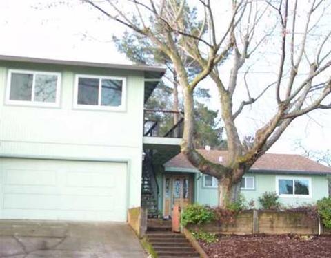 330 Kingston Ave, Martinez, CA 94553 photo 1