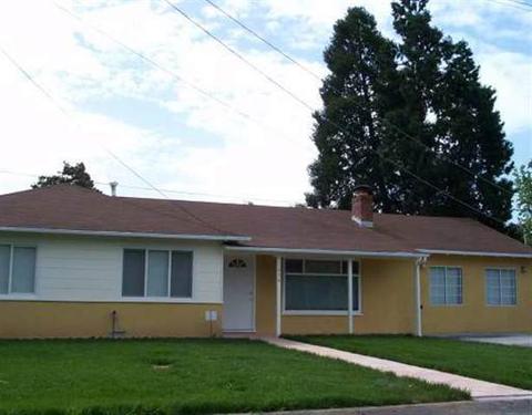 1890 Gilardy Dr, Concord, CA 94518 photo 1