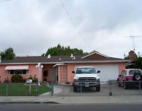 1265 Gomer St, Hayward, CA 94544 photo 1