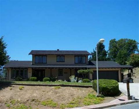 1813 Joseph Dr, Moraga, CA 94556 photo 1