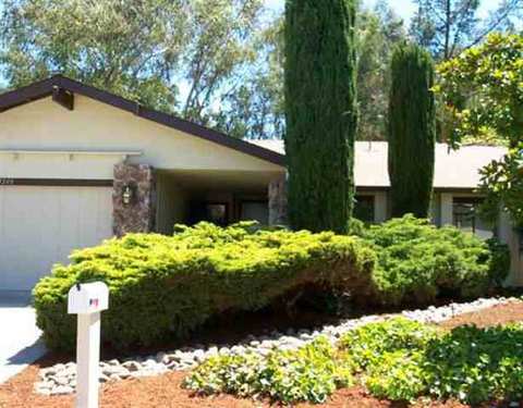 1240 Greenview Ct, Martinez, CA 94553 photo 1