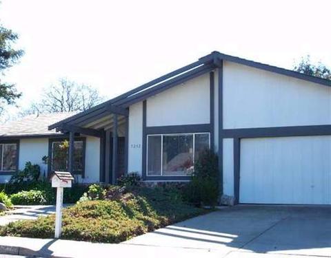 5232 Jomar Dr, Concord, CA 94521 photo 1