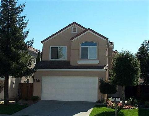 300 Woodruff Way, Milpitas, CA 95035 photo 1