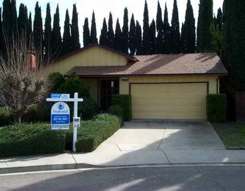 593 Hemlock Ct, Livermore, CA 94550 photo 1