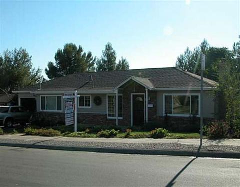 556 Palm Ave, Martinez, CA 94553 photo 1