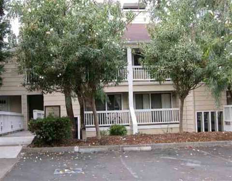224 Farm Ln, Martinez, CA 94553 photo 1