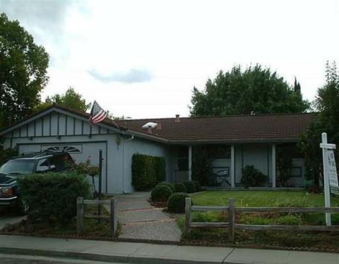 1922 Olympic Dr, Martinez, CA 94553 photo 1
