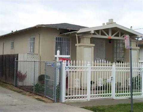 2052 86th Ave, Oakland, CA 94621