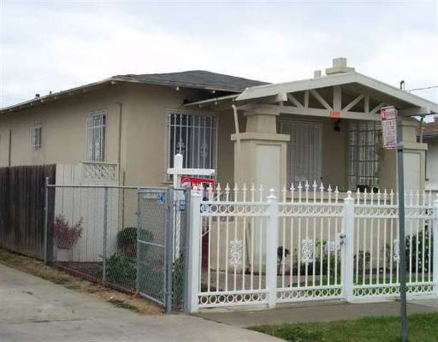  2052 86th Ave, Oakland, CA 94621 photo 1