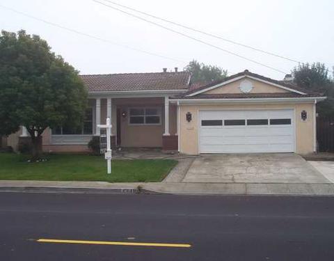 6840 York Dr, Dublin, CA 94568 photo 1