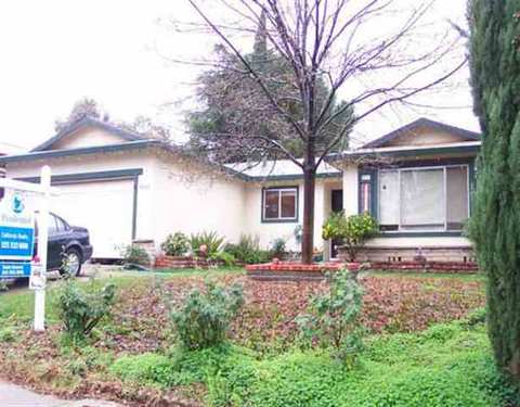 1099 Jensen Dr, Pittsburg, CA 94565 photo 1