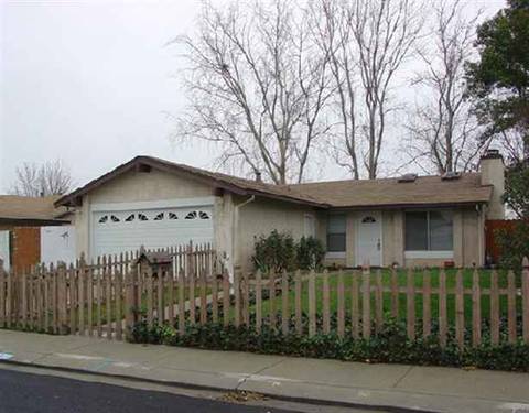 130 Yosemite Dr, Tracy, CA 95376 photo 1