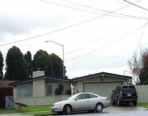 26908 Peterman, Hayward, CA 94545 photo 1