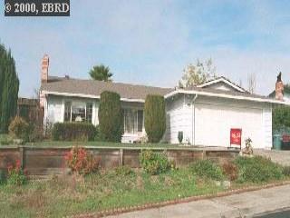 925 Viewpoint Blvd, Rodeo, CA 94572 photo 1