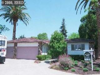 2975 Parrin Ct, Concord, CA 94518 photo 1