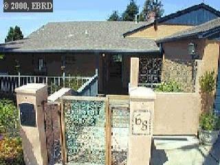 68 Stratford Rd, Kensington, CA 94707 photo 1