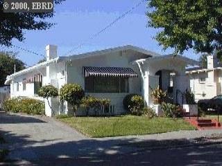 1127 Derby St, Berkeley, CA 94702 photo 1