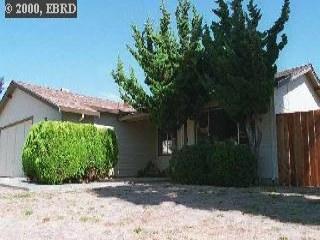 914 Viewpoint Blvd, Rodeo, CA 94572 photo 1