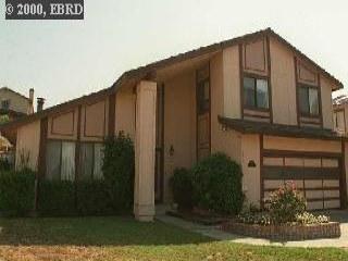 172 Walnut Ct, Hercules, CA 94547 photo 1