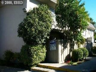 844 43rd St, Oakland, CA 94608 photo 1