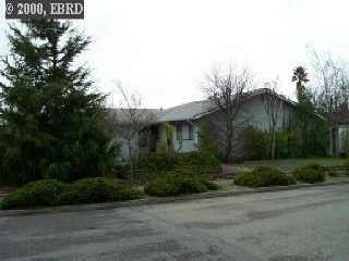 429 Sunset Rd, Alameda, CA 94501 photo 1