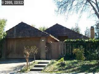 2237 Fairbourne Dr, Pittsburg, CA 94565 photo 1