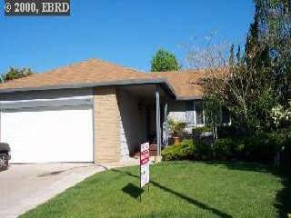 740 Walnut Dr, Oakley, CA 94561 photo 1