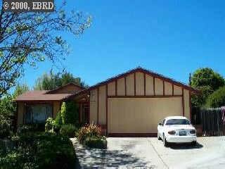 877 Coral Dr, Rodeo, CA 94572 photo 1