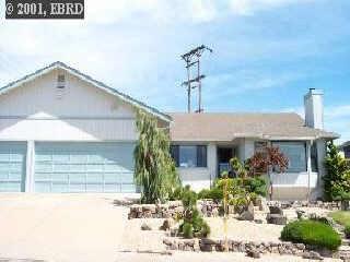 931 Hawthorne Dr, Rodeo, CA 94572 photo 1