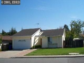 100 Heather Ave, Hercules, CA 94547 photo 1