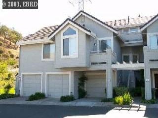 256 Sunset Dr, Hercules, CA 94547 photo 1