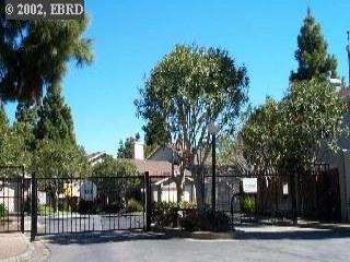 2444 Heathrow Ln, San Leandro, CA 94577 photo 1