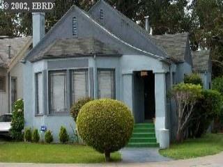 8301 Iris St, Oakland, CA 94605 photo 1