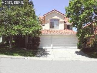 136 Mandalay Ave, Hercules, CA 94547 photo 1