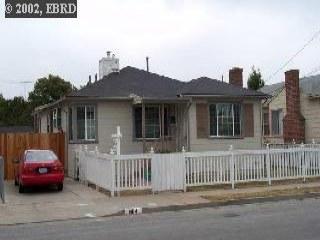 664 30th St, Richmond, CA 94804 photo 1