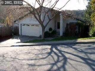3278 Ramona St, Pinole, CA 94564 photo 1