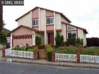 306 Pepperwood St, Hercules, CA 94547 photo 1